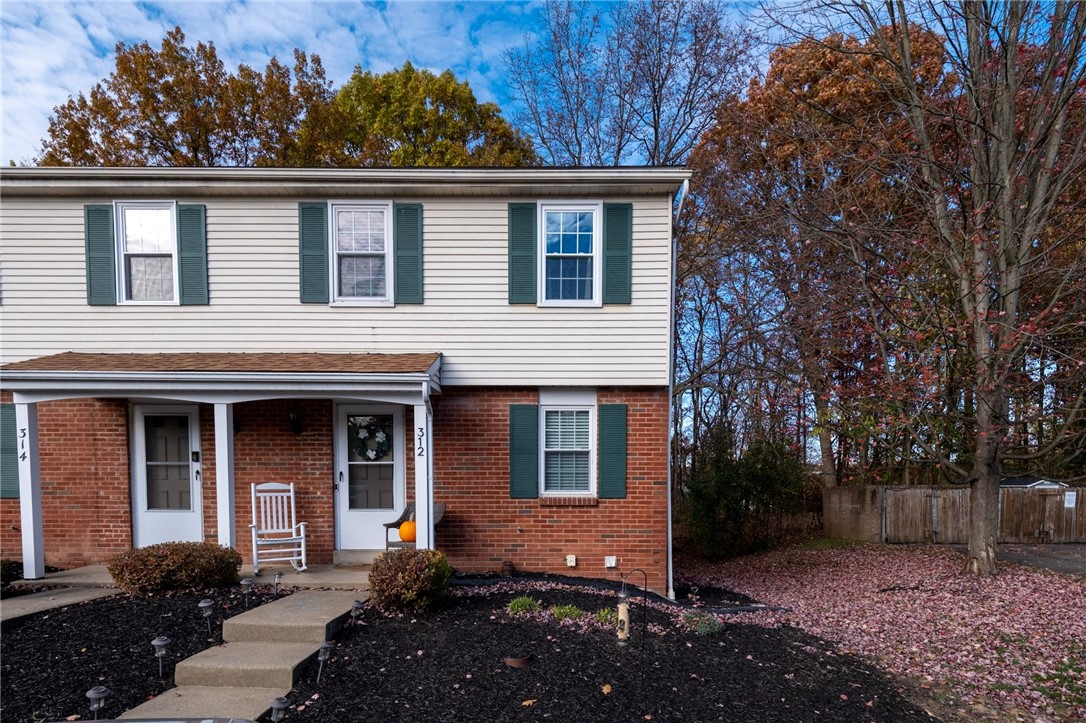 Cranberry Twp, Pennsylvania 16066, United States, 3 Bedrooms Bedrooms, ,2 BathroomsBathrooms,Residential,Active,247142