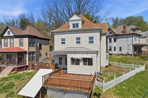 Photo of 500-502 Tingley Ave, Pittsburgh, PA 15202 (MLS # 1747409)