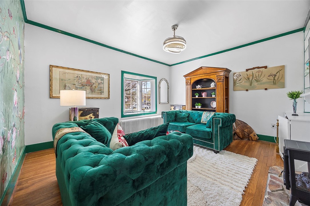 1556 W Ingomar Road