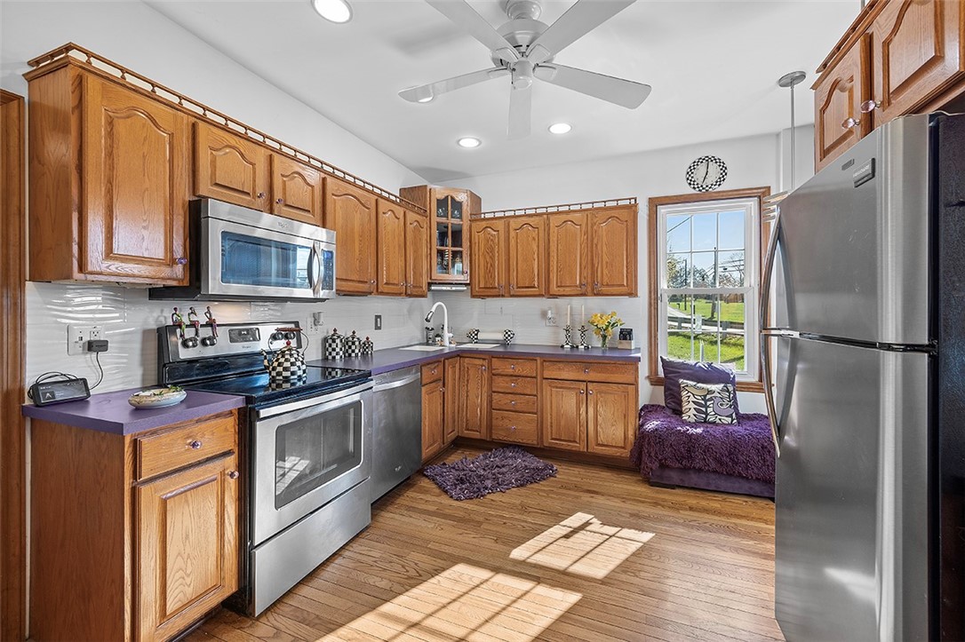 1556 W Ingomar Road