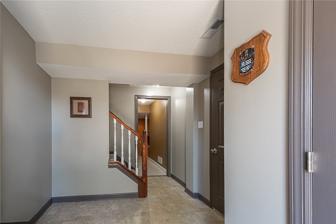 959 Montclair Dr