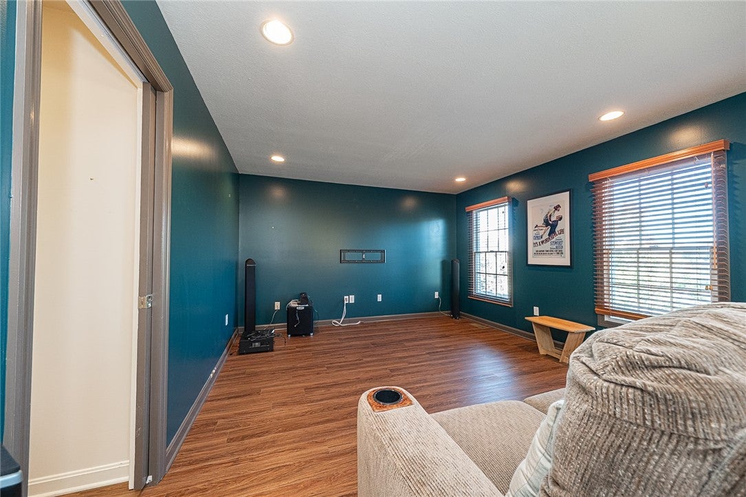 959 Montclair Dr