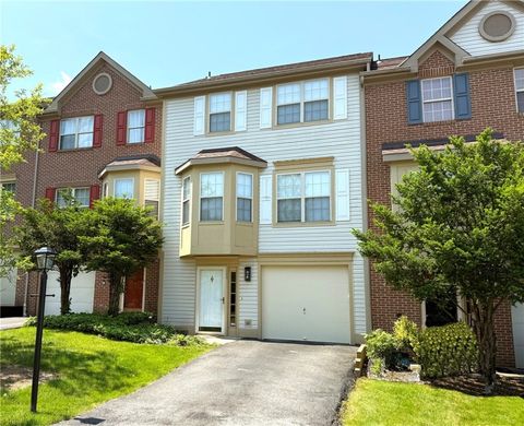 124 Hillvue Dr Seven Fields Boro PA 16046