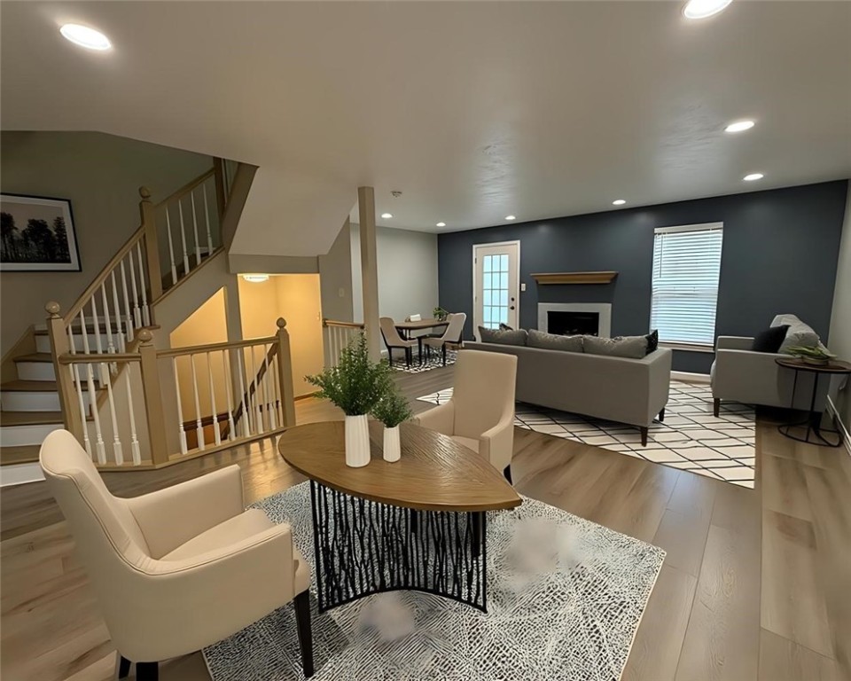 124 Hillvue Dr