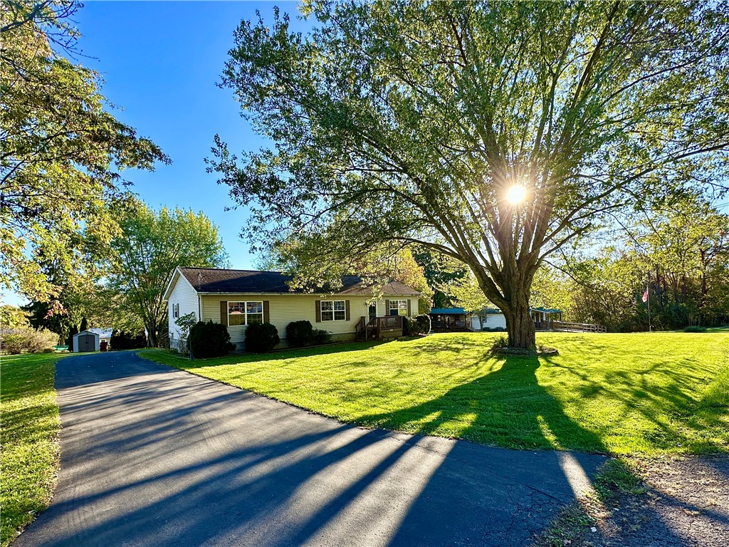 Neshannock Twp, Pennsylvania 16105, United States, 3 Bedrooms Bedrooms, ,2 BathroomsBathrooms,Residential,Active,230320