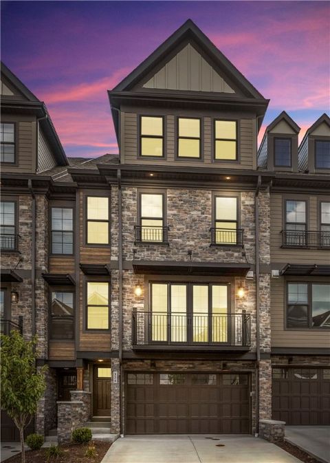 Photo of 134 Enclave Dr, Mars, PA 16046 (MLS # 1732340)