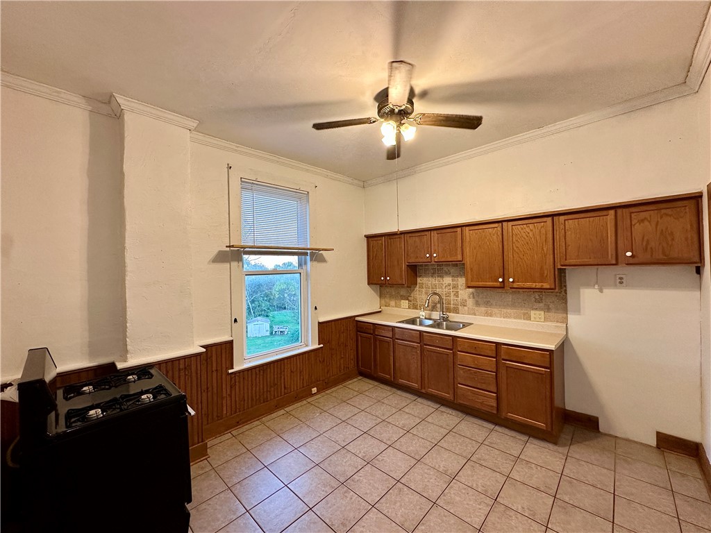 Slippery Rock Twp, Pennsylvania 16101, United States, 3 Bedrooms Bedrooms, ,2 BathroomsBathrooms,Residential,Active,229653