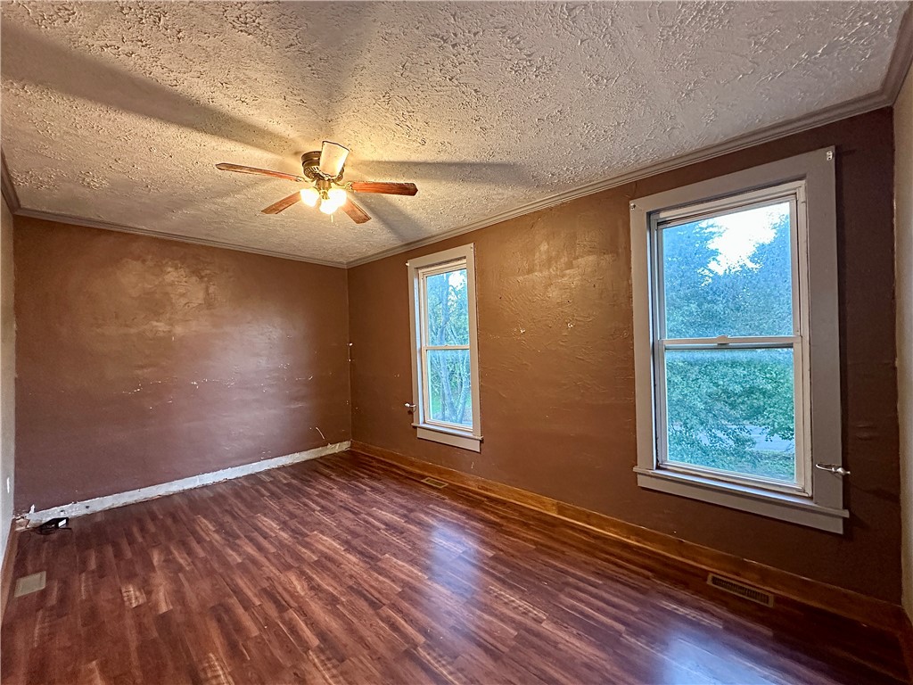 Slippery Rock Twp, Pennsylvania 16101, United States, 3 Bedrooms Bedrooms, ,2 BathroomsBathrooms,Residential,Active,229653