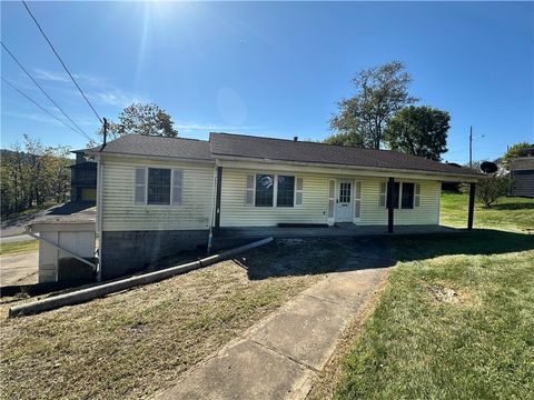 100 Belmont Ave Meadowlands PA 15347