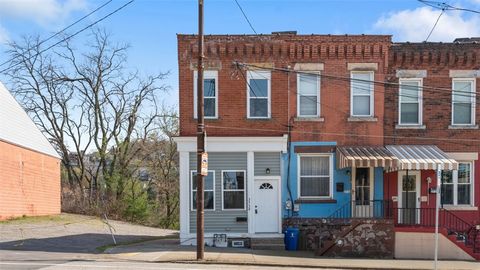 Photo of 3738 Liberty Ave, Bloomfield, PA 15201 (MLS # 1726567)