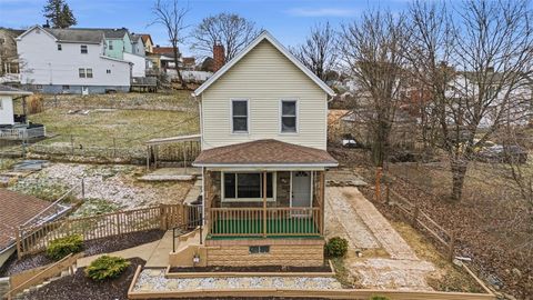 Photo of 2512 Franklin St, Homestead, PA 15120 (MLS # 1737857)