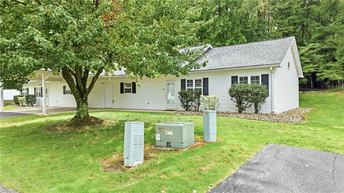 685 Theresa Ave 102