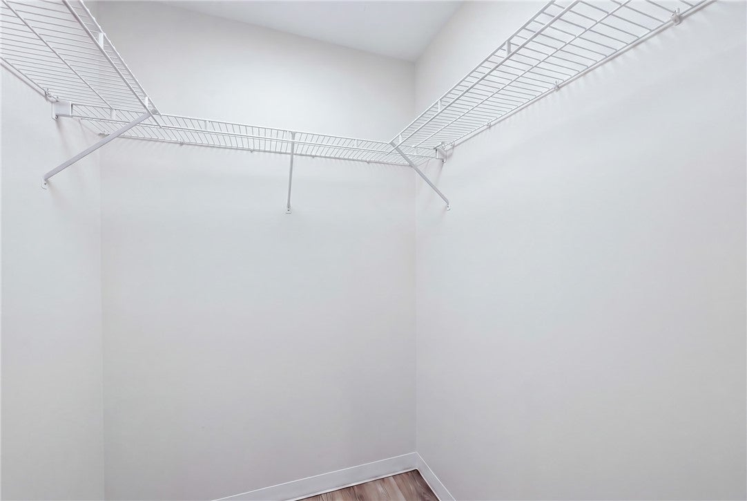 685 Theresa Ave 102