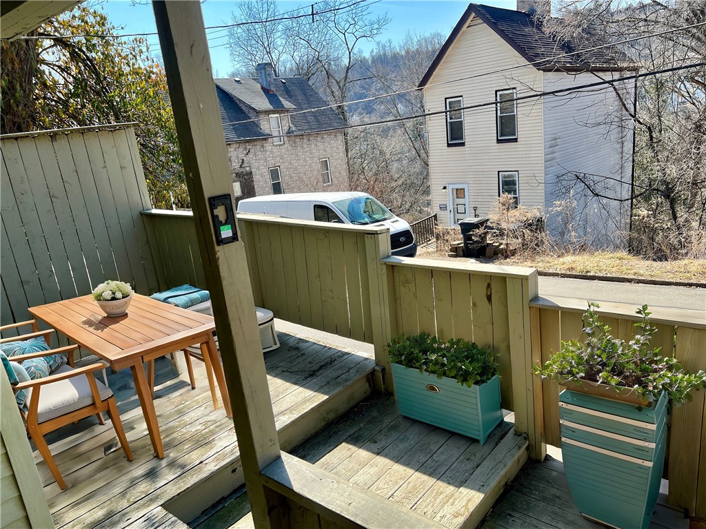 328 Clugston Ave Ave, Turtle Creek, Pennsylvania image 6