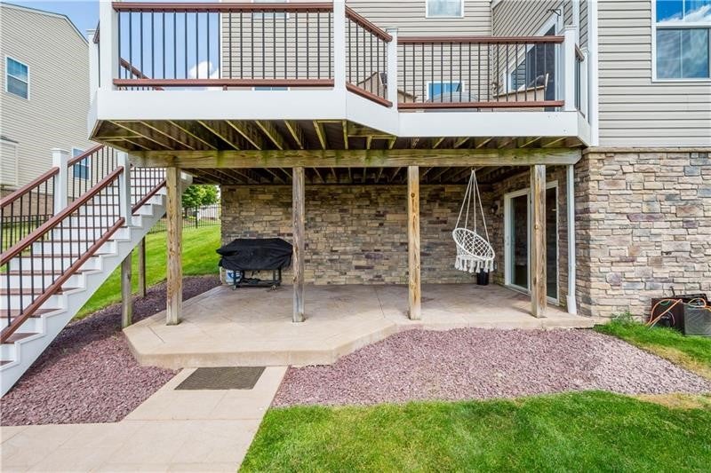 2087 Majestic Dr
