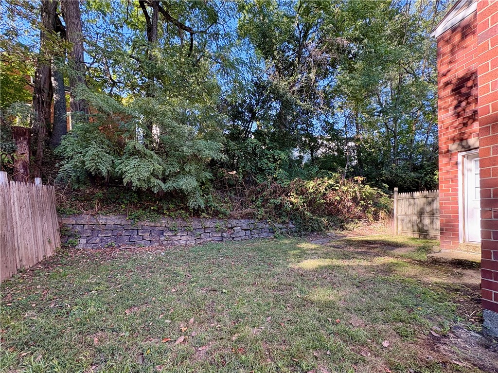 Moon/Crescent Twp, Pennsylvania 15108, United States, 2 Bedrooms Bedrooms, ,1 BathroomBathrooms,Residential,Active,220854