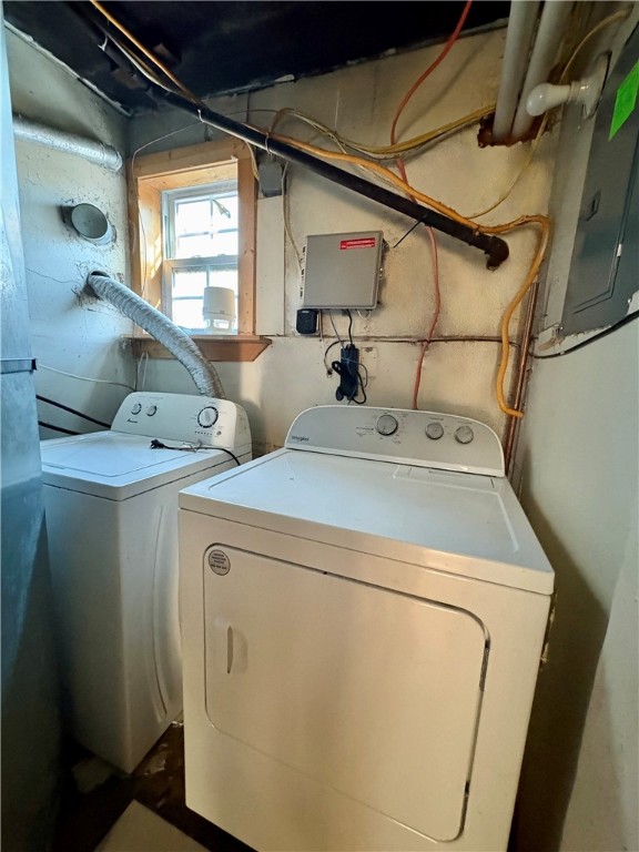 Moon/Crescent Twp, Pennsylvania 15108, United States, 2 Bedrooms Bedrooms, ,1 BathroomBathrooms,Residential,Active,220854