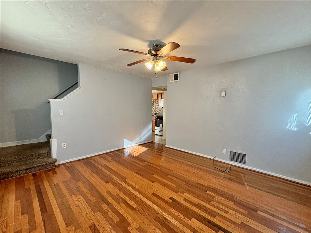 Moon/Crescent Twp, Pennsylvania 15108, United States, 2 Bedrooms Bedrooms, ,1 BathroomBathrooms,Residential,Active,220854