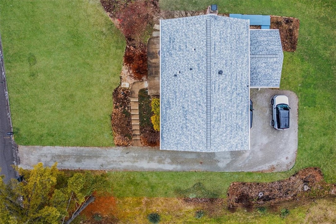 Upper St. Clair, Pennsylvania 15241, United States, 5 Bedrooms Bedrooms, ,3 BathroomsBathrooms,Residential,Contingent,2288