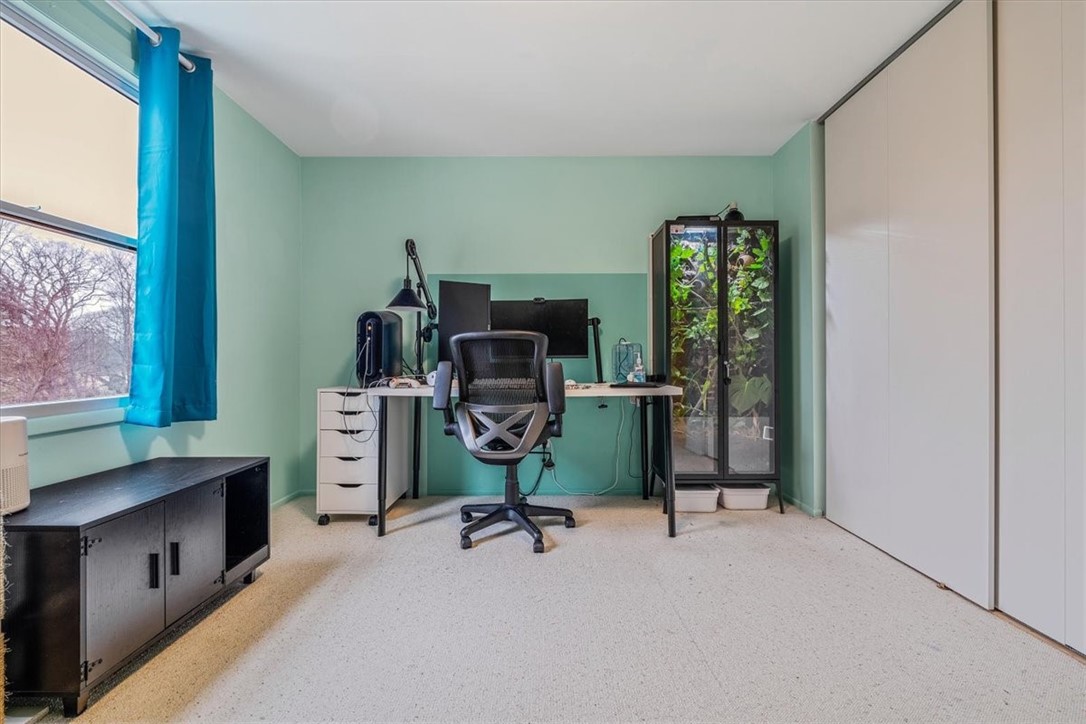 Upper St. Clair, Pennsylvania 15241, United States, 5 Bedrooms Bedrooms, ,3 BathroomsBathrooms,Residential,Contingent,2288