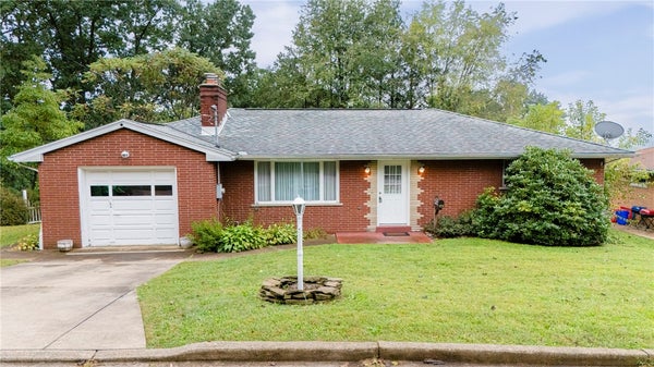 1124 HIGH ST, JEANNETTE, PA 15644 - Image 6cfd4e55245104902dc0d2222a3fffbc/2690138825