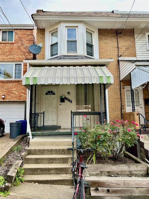 Photo of 3913 Nantasket St, Pittsburgh, PA 15207 (MLS # 1725681)