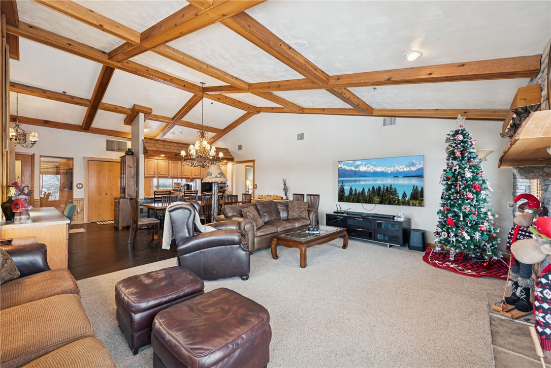 5228 Summit View Court