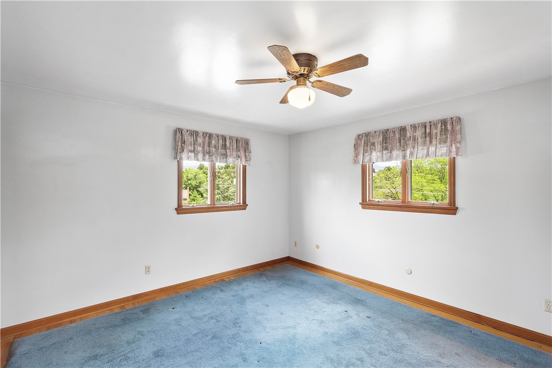 Peters Twp, Pennsylvania 15367, United States, 4 Bedrooms Bedrooms, ,3 BathroomsBathrooms,Residential,Pending,57852