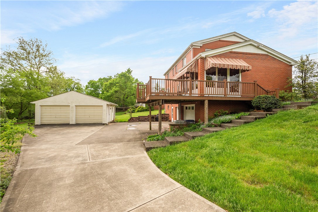 Peters Twp, Pennsylvania 15367, United States, 4 Bedrooms Bedrooms, ,3 BathroomsBathrooms,Residential,Pending,57852