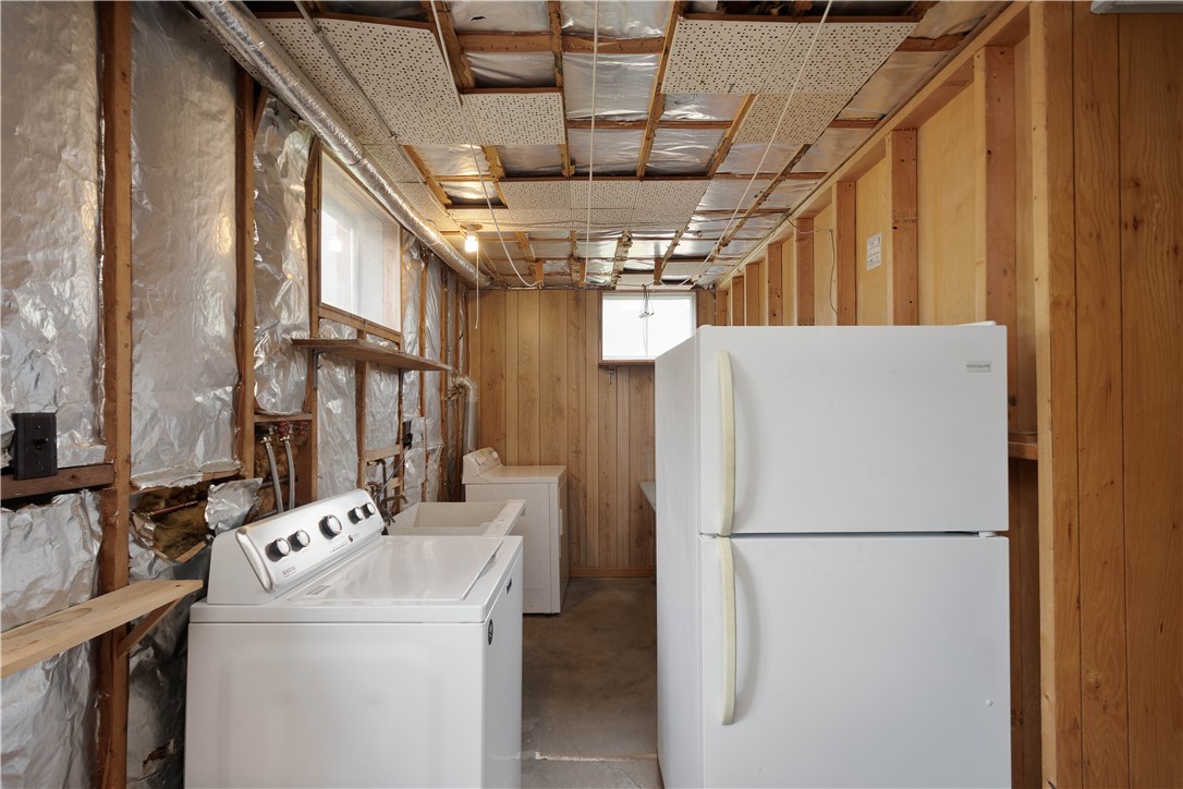 Peters Twp, Pennsylvania 15367, United States, 4 Bedrooms Bedrooms, ,3 BathroomsBathrooms,Residential,Pending,57852