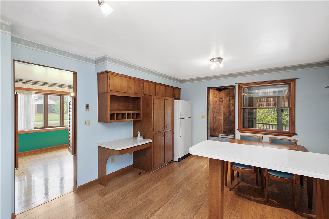 Peters Twp, Pennsylvania 15367, United States, 4 Bedrooms Bedrooms, ,3 BathroomsBathrooms,Residential,Pending,57852