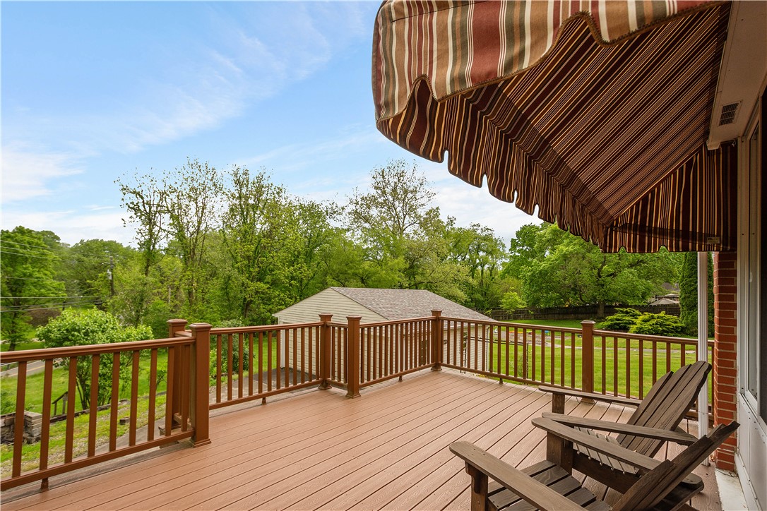 Peters Twp, Pennsylvania 15367, United States, 4 Bedrooms Bedrooms, ,3 BathroomsBathrooms,Residential,Pending,57852