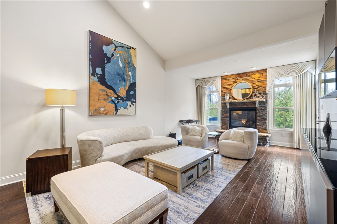 433 Fairmont Dr