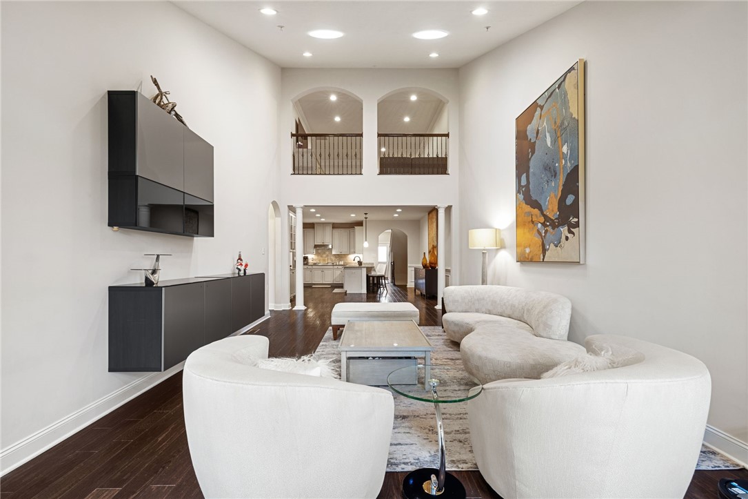 433 Fairmont Dr
