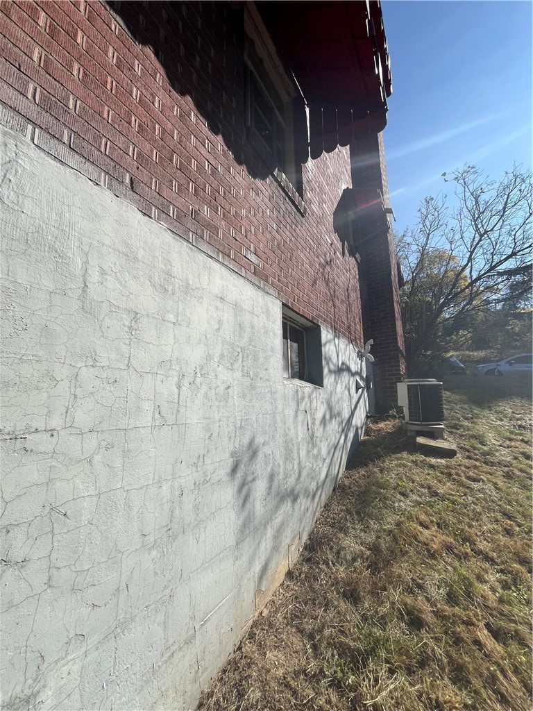 321 Apache Drive