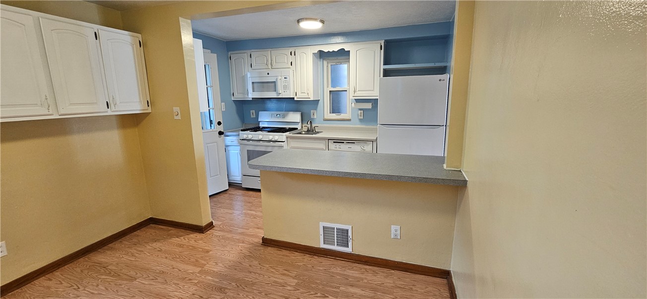 Morningside, Pennsylvania 15206, United States, 2 Bedrooms Bedrooms, ,1 BathroomBathrooms,Residential,Active,247798