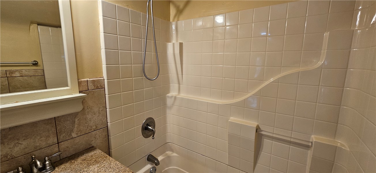 Morningside, Pennsylvania 15206, United States, 2 Bedrooms Bedrooms, ,1 BathroomBathrooms,Residential,Active,247798