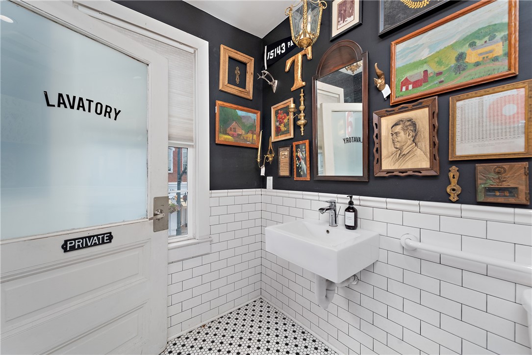 Sewickley, Pennsylvania 15143, United States, ,Commercial,Contingent,21855