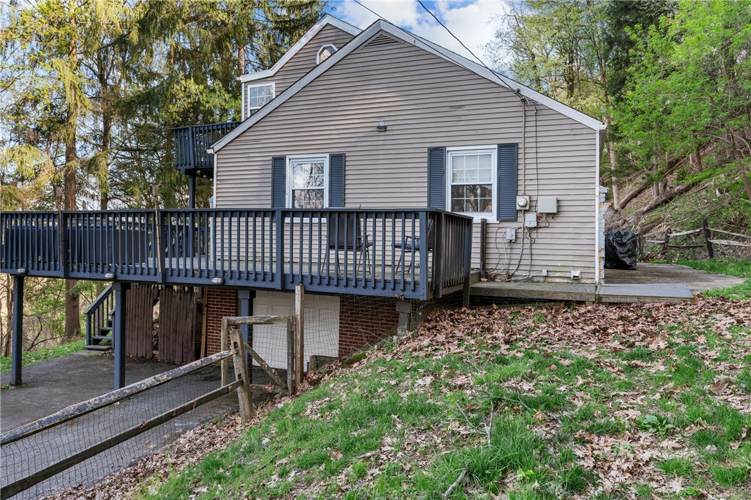 Shaler, Pennsylvania 15223, United States, 2 Bedrooms Bedrooms, ,2 BathroomsBathrooms,Residential,Contingent,116535