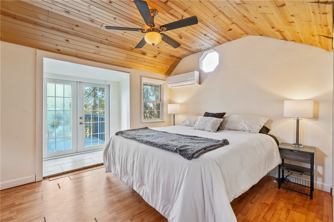 Shaler, Pennsylvania 15223, United States, 2 Bedrooms Bedrooms, ,2 BathroomsBathrooms,Residential,Contingent,116535