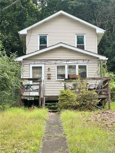 Homes For Sale - 646 6th St St<br/> Oakmont, PA 15139