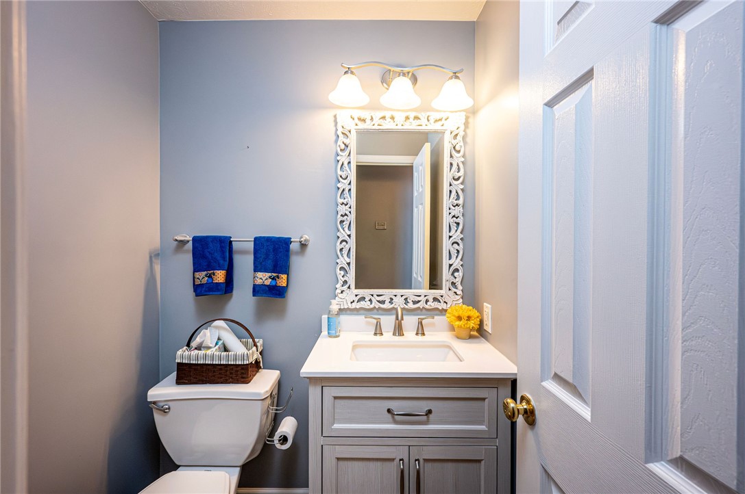 Greensburg, Pennsylvania 15601, United States, 3 Bedrooms Bedrooms, ,3 BathroomsBathrooms,Residential,Pending,5582