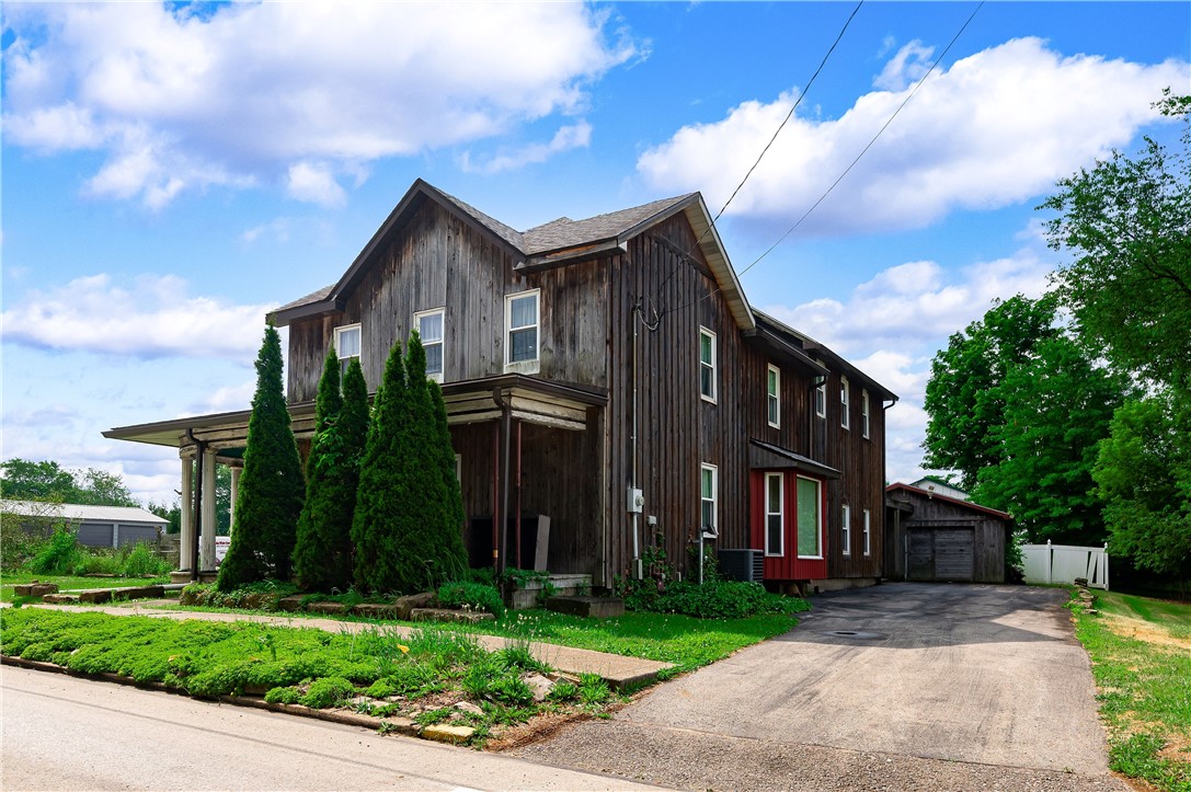 438 Main St