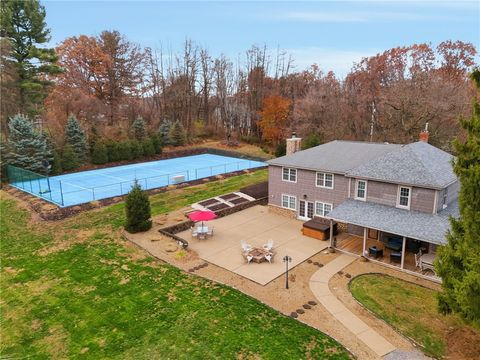 4021 Bakerstown Rd Richland PA 15044