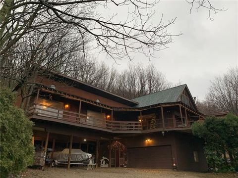 Photo of 235 Pine Knob Rd, Hopwood, PA 15445 (MLS # 1735468)