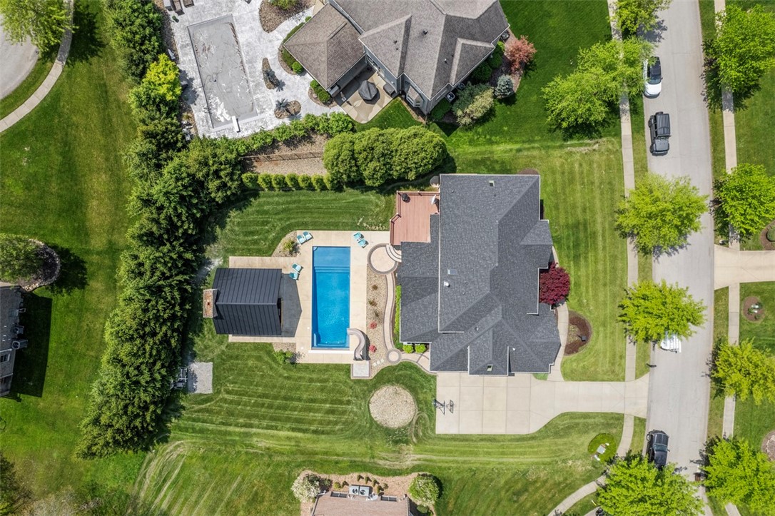 202 Emerson Pines