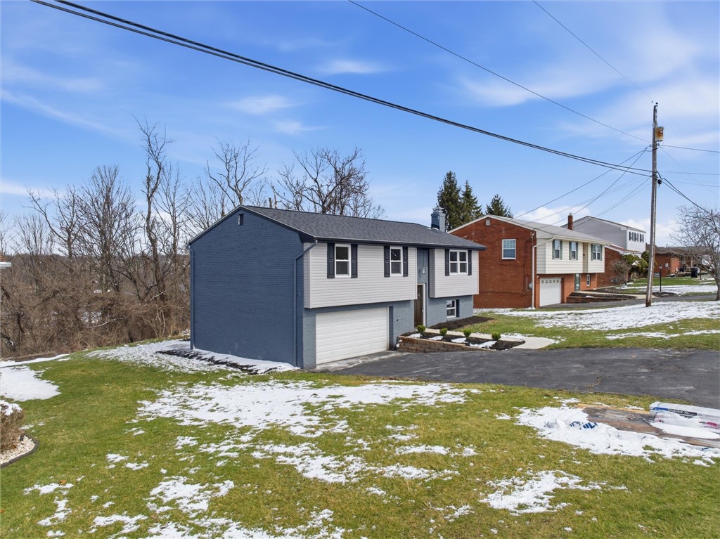 14287 Valley View Dr