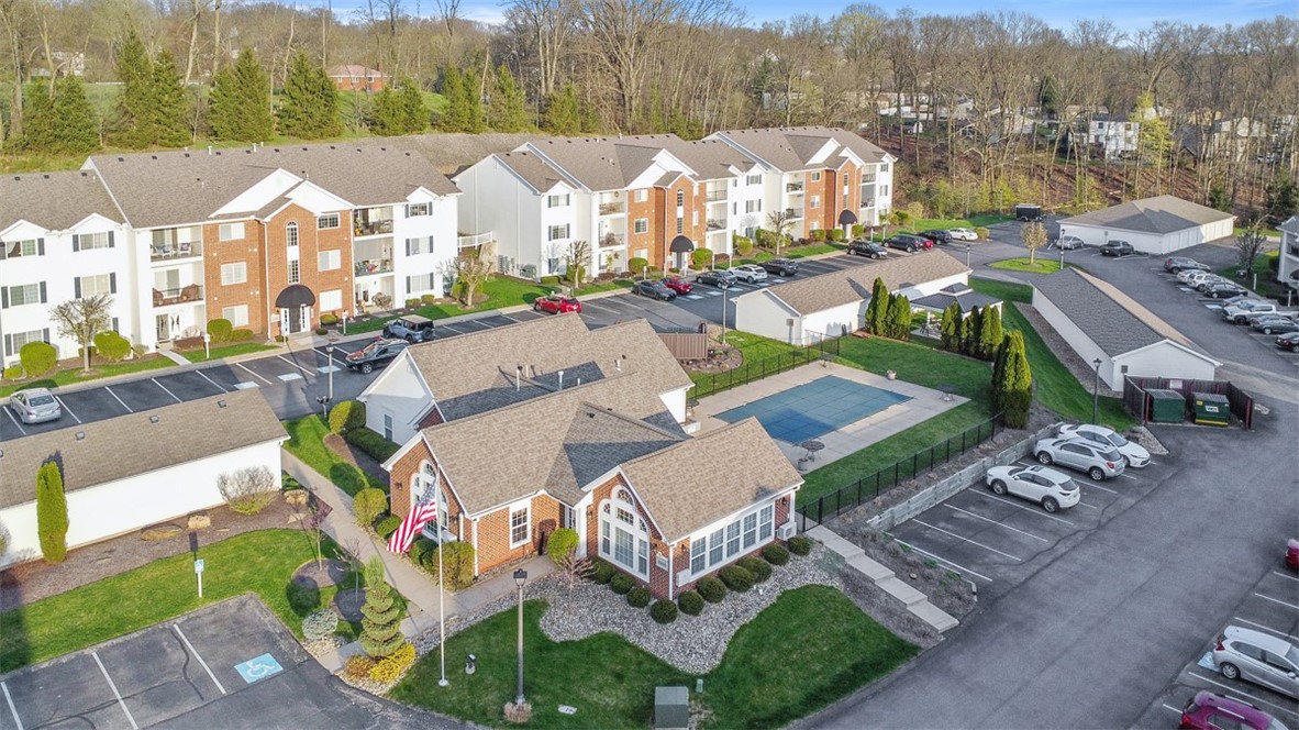 350 Hidden Ridge Ct Ct #204, South Park, Pennsylvania image 24
