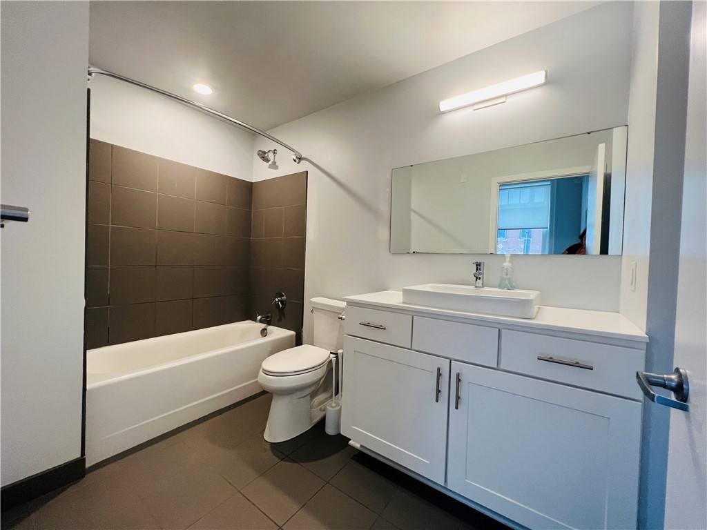 Lawrenceville, Pennsylvania 15201, United States, 2 Bedrooms Bedrooms, ,1 BathroomBathrooms,Residential,Active,100597