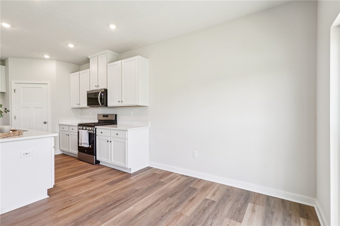 367 Leslie Farms Drive